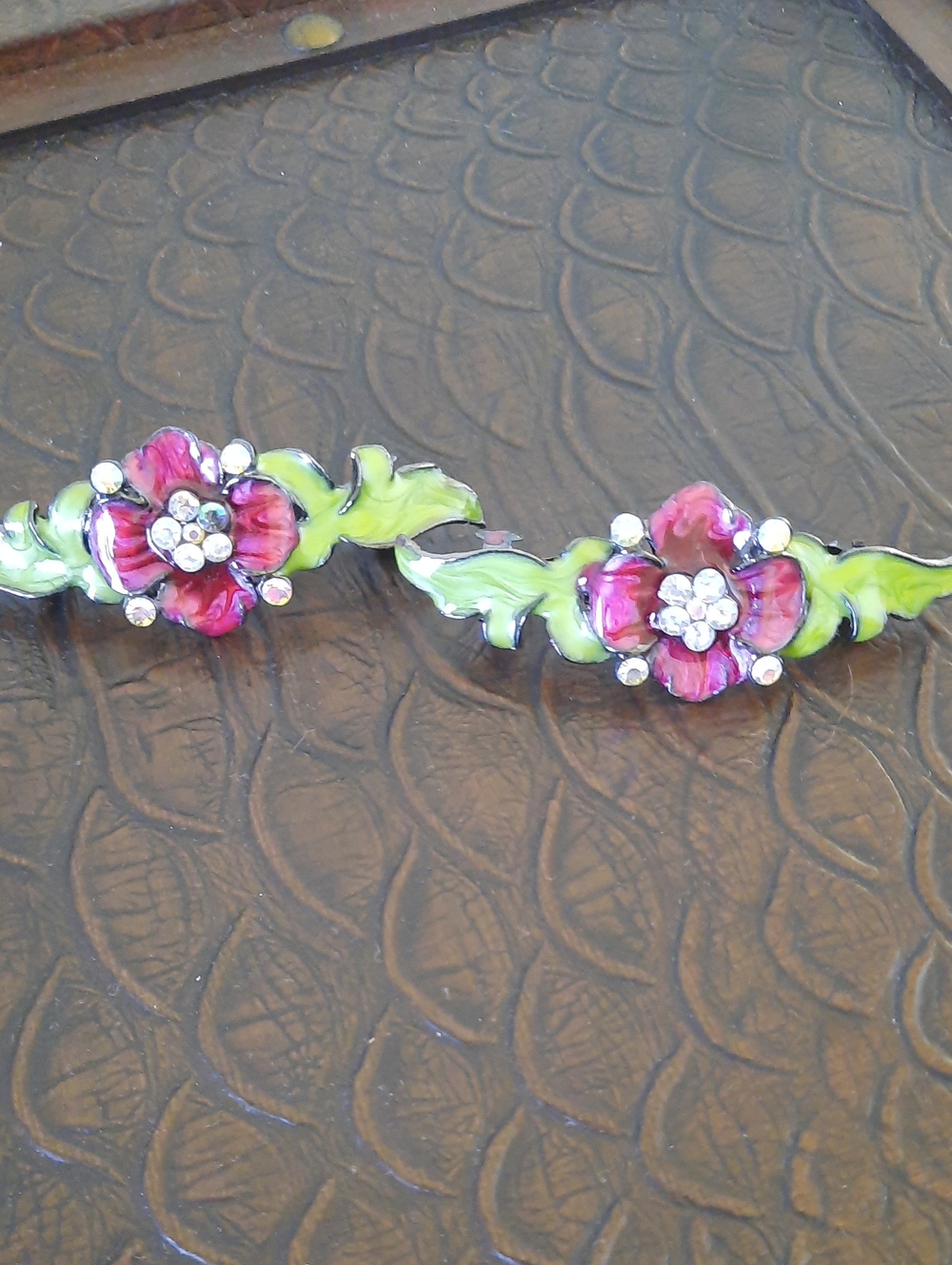 Pink Floral Rhinestone Decorative Barrettes with Green Leaves